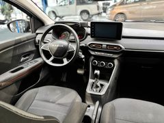 DACIA Sandero III 1.0 TCe 90 Stepway Expression*1.Hand