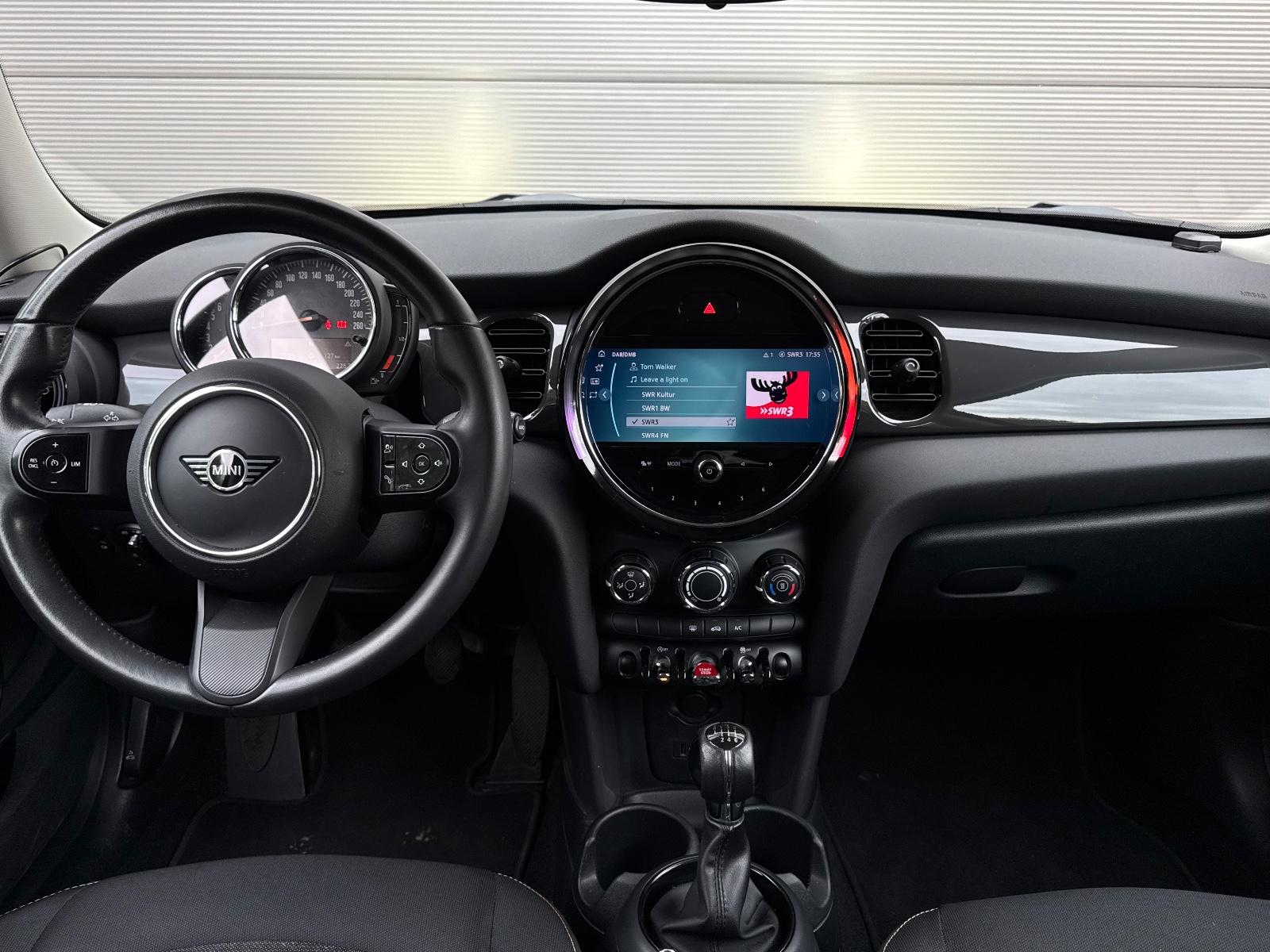 MINI One 1.5 Essential Trim LED Klima
