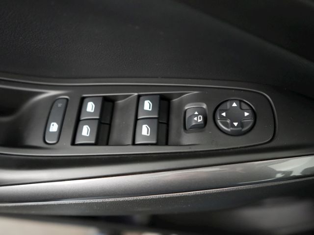 Grandland X PHEV ULTIMATE 4WD AT+LED+NAVI+360 GR