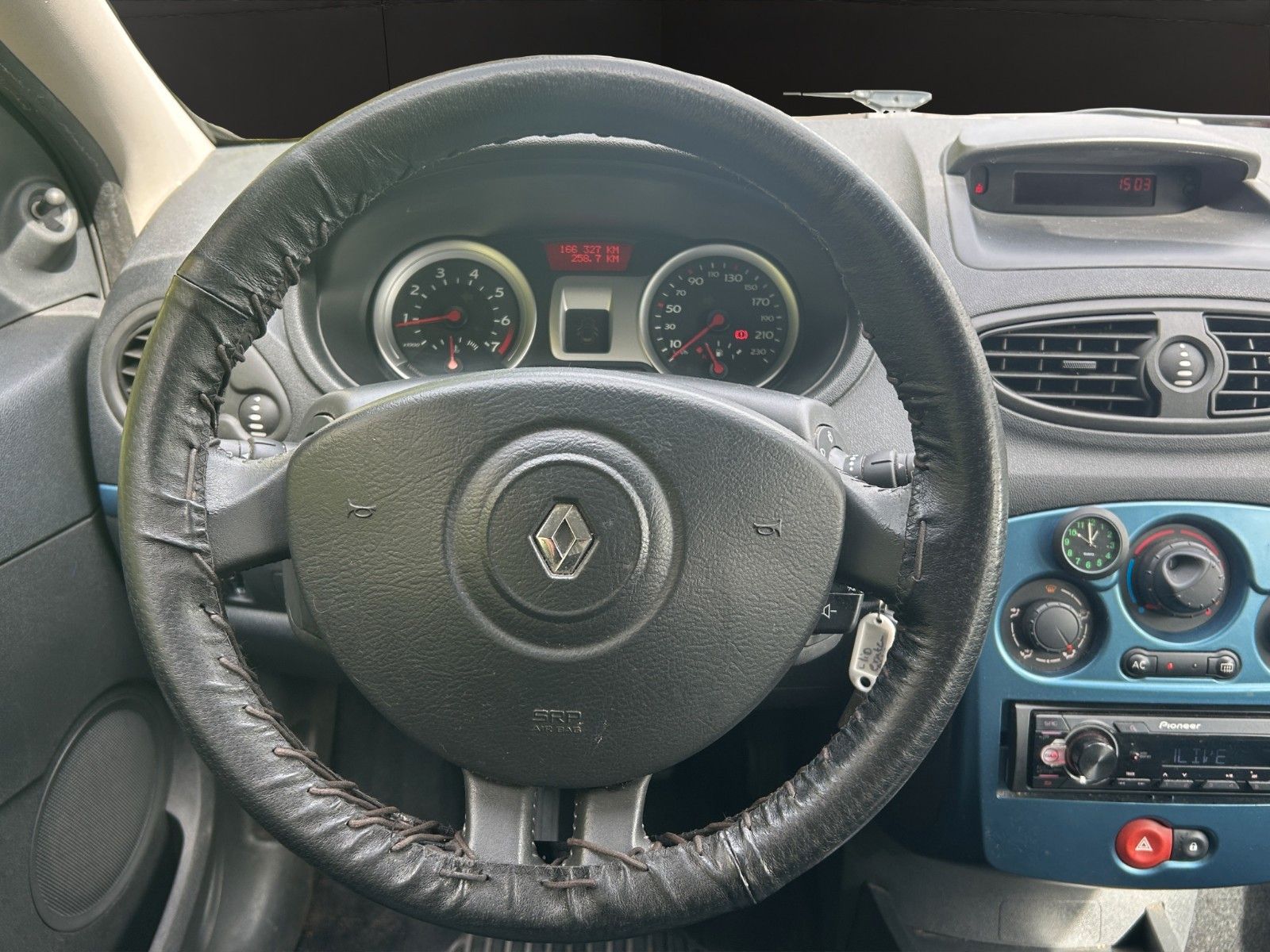 Fahrzeugabbildung Renault Clio III Extreme/Service Neu !!/ Klima !! /