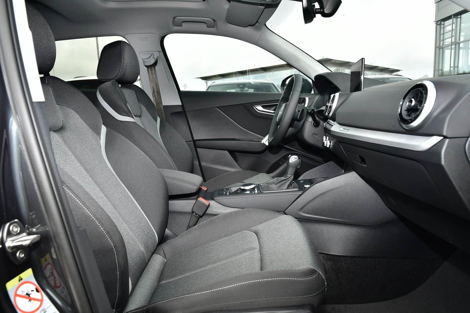 Fahrzeugabbildung Audi Q2 35 TFSI 110(150) kW(PS) S tronic