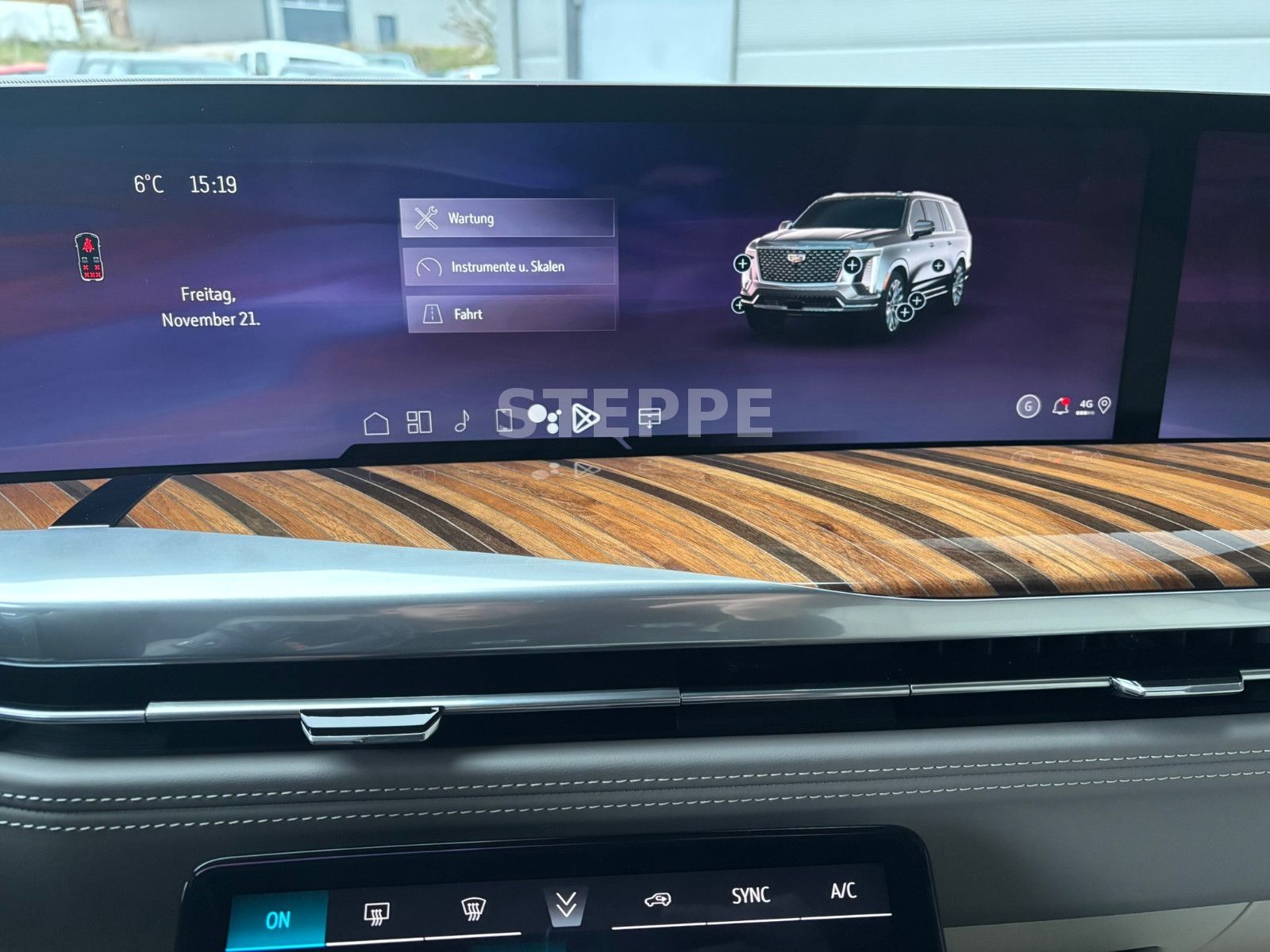 Cadillac Escalade FACELIFT MY26 6.2 V8 ESV Sport Platinum