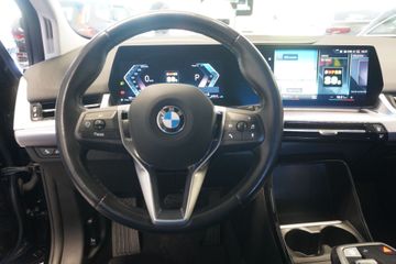 BMW 220 - 11