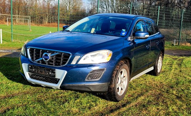 Volvo XC 60 XC60 Momentum AWD Business Family Audiopa