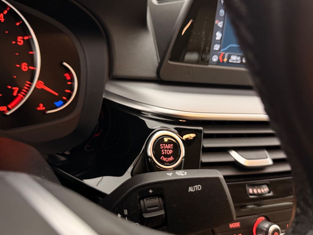 BMW 530i / 1.H RENTNER/ NUR 37.tKM/ GARANTIE/ BMW 530i / 1.H RENTNER/ NUR 37.tKM/ GARANTIE/