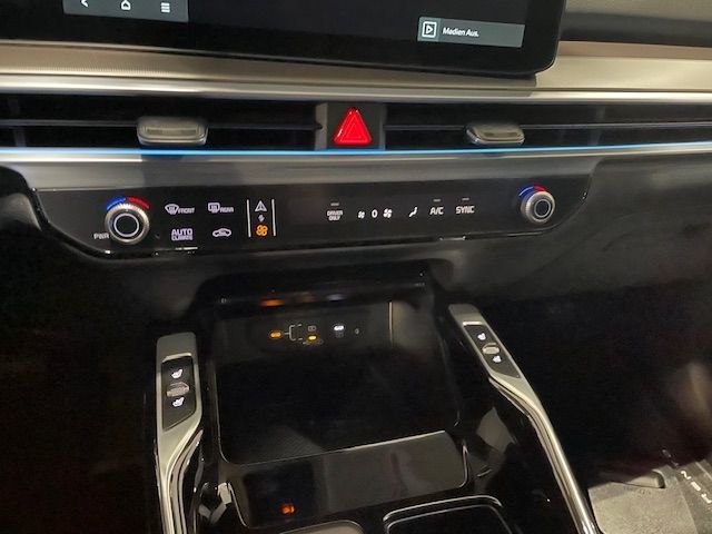 Fahrzeugabbildung Kia Sorento Plug&Ride 4WD Plug-in Hybrid El. Panodac