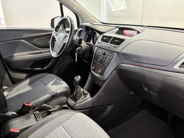 Fotografie des Opel Mokka 1.4 Turbo ecoFLEX Color Edition
