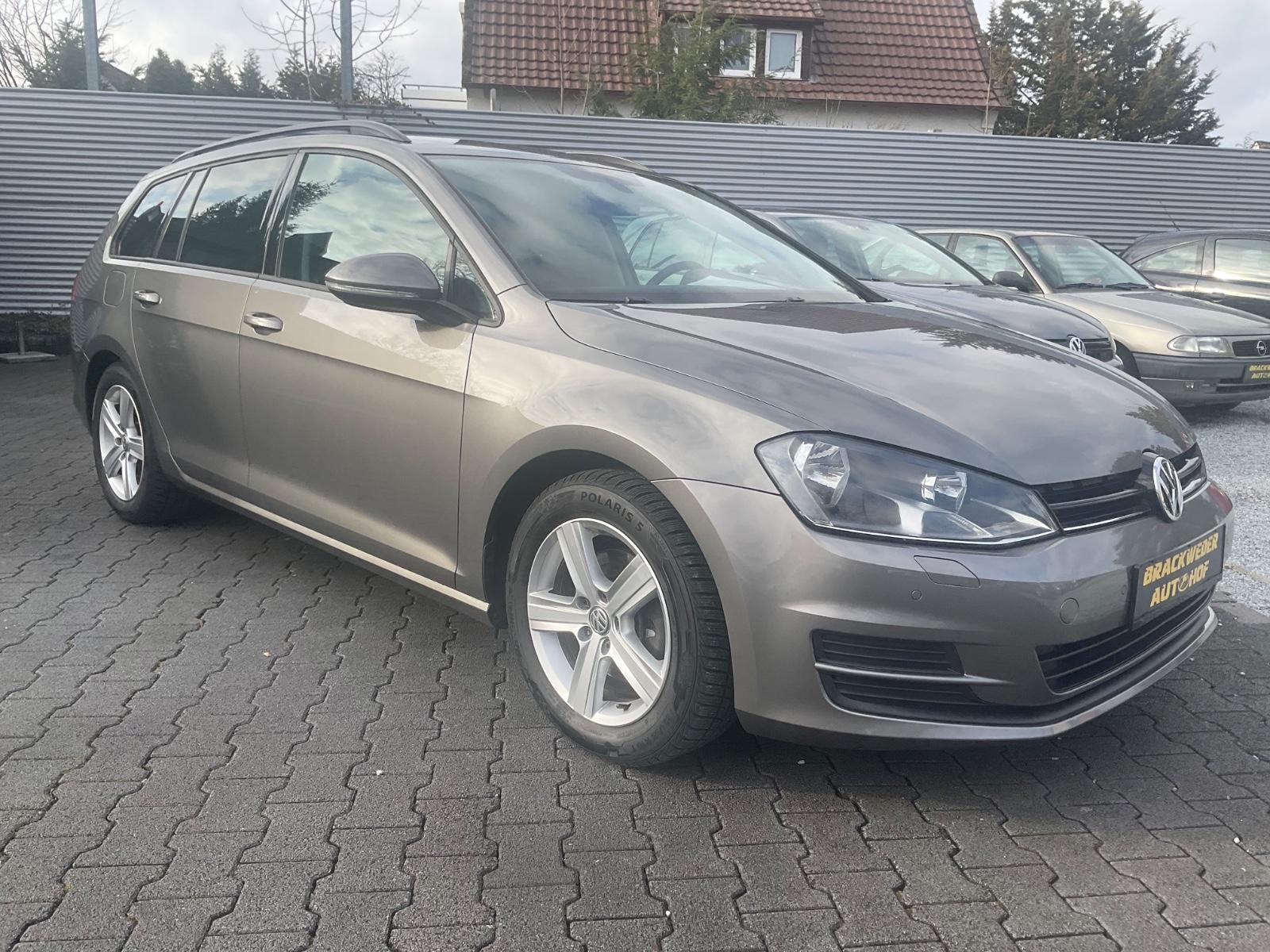 Volkswagen Golf VII 2.0 TDI Comfortline Navi R-Line