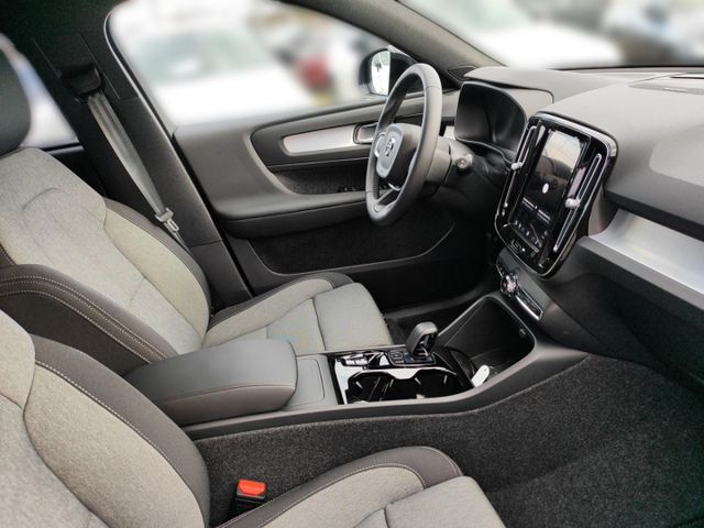 VOLVO XC 40 (Bild 21 von Array)