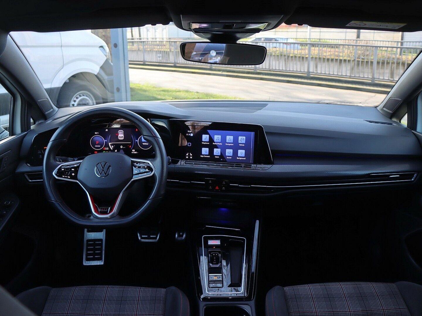 Volkswagen Golf GTI VIII 2.0 TSI OPF DSG PANO/LED/PDC/SITZH, миниатюра 6