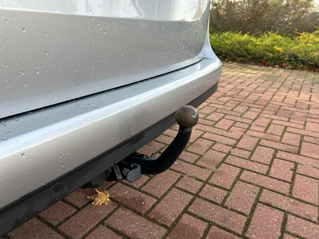 Mercedes-Benz T 180 d PROGRESSIVE EDITION 7GT*LED*AHK*KAM*MBUX