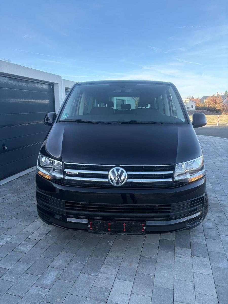 Volkswagen T6 Transporter Bus Multivan Comfortline 4Motion