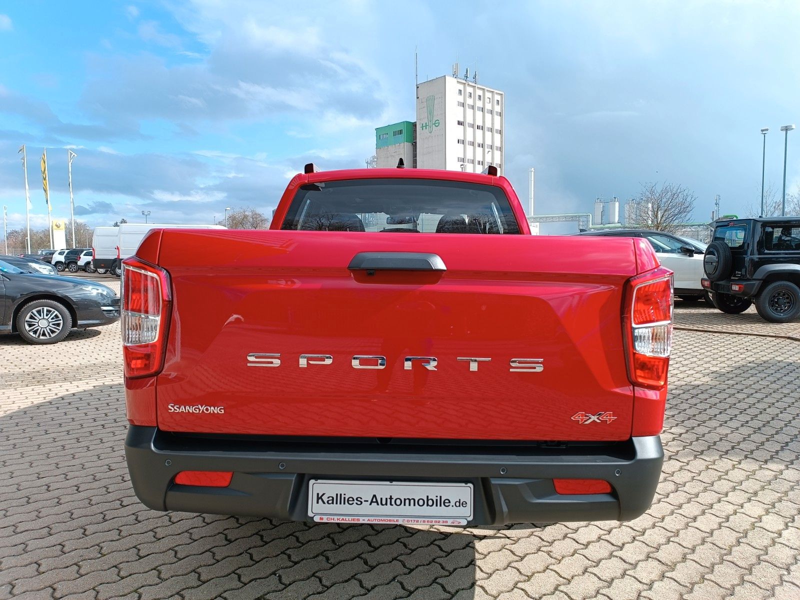 Fahrzeugabbildung Ssangyong Musso Grand 2.2d AT 4x4 BLACK LEDER+XENON+SD+AHK