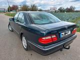Mercedes-Benz 320 Top Zustand Standheizung scheckheftg.  - Mercedes-Benz 320 Gebrauchtwagen