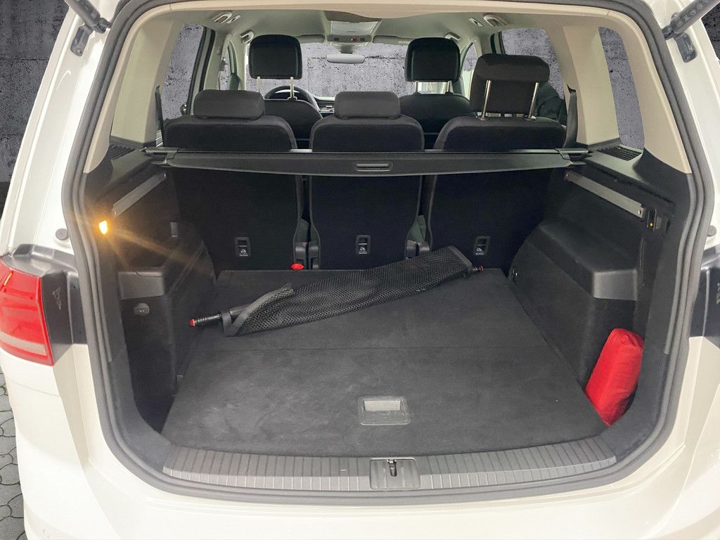 Volkswagen Touran - Bild 12