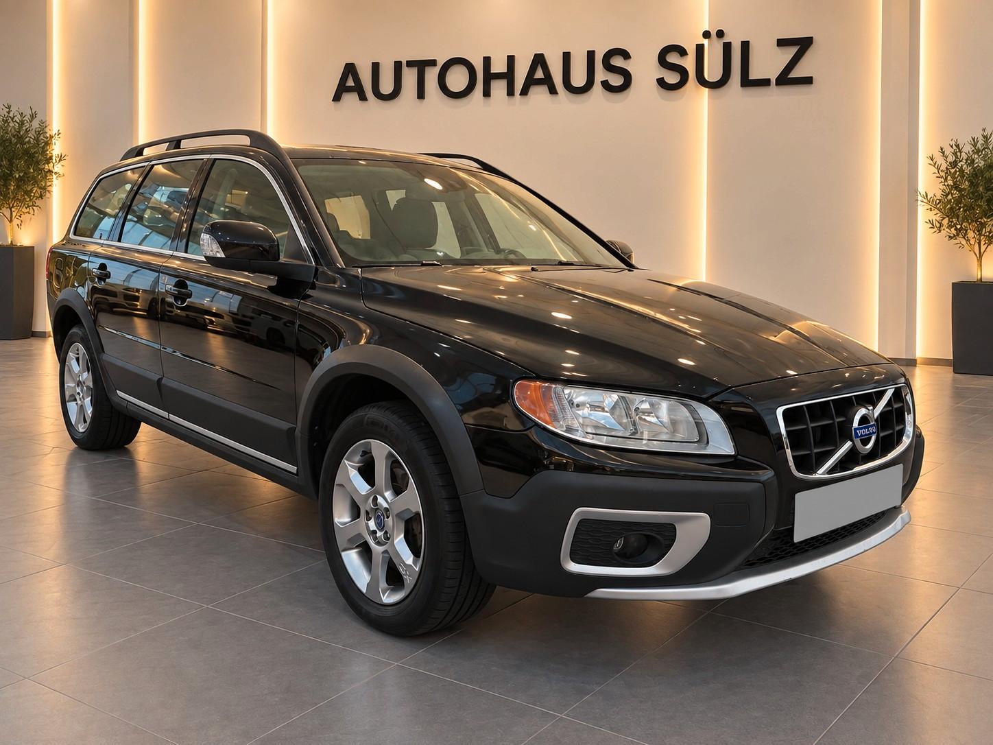 Volvo XC70 D5 Momentum AWD/Automatik/Leder/Navi/Xenon
