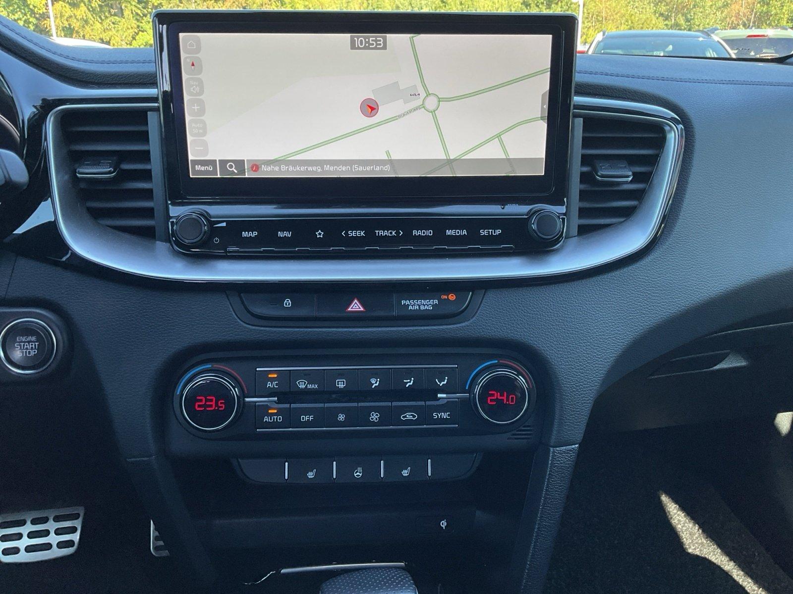 Kia Procee'd GT 1.6T-GDI DCT LED NAVI LHZ SHZ KESSY
