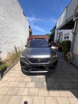 Cupra Ateca 2.0 TSI 221kW 4Drive DSG - - silberne Cupra Ateca
