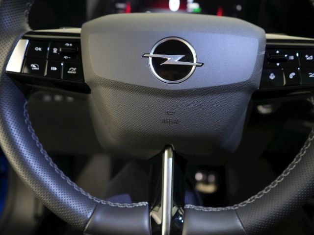 Astra L ST GSe PHEV AT+AHK+NAVI+360 GRAD KAMERA+
