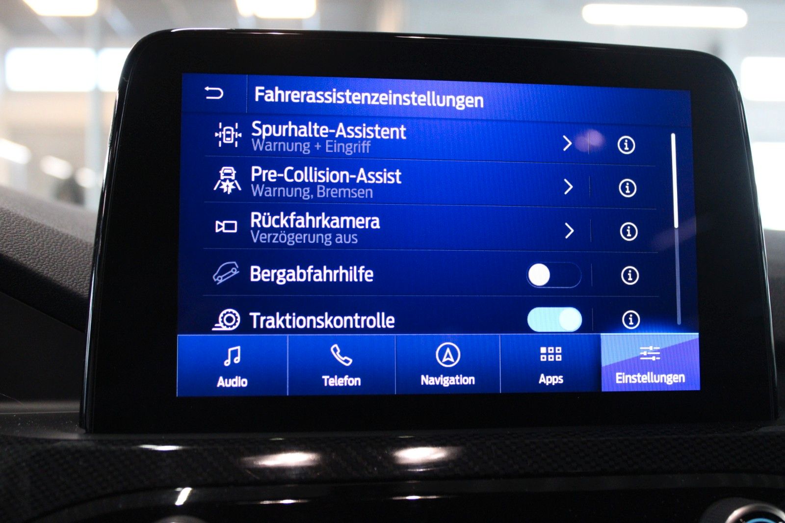Fahrzeugabbildung Ford Kuga 2.5 PHEV ST-Line Aut. NAVI CAM WinterPaket