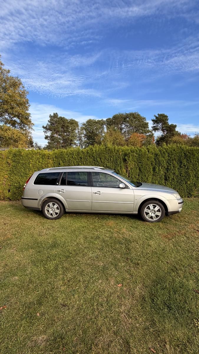 Ford Mondeo 2005 — engine 2.495 cm³, 170 HP (125kW)