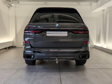 BMW X7 - 9