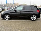 BMW 220 Active Tourer i Sport Line AHK SHZG LED - schwarze BMW 220 Active Tourer