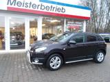 Nissan Qashqai 360 4X4 - Nissan Qashqai: Schwarz