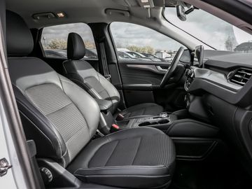 Ford Kuga 2.5 Plug-In Hybrid Titanium X Stauassistent