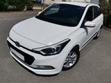 Hyundai +i20 blue+Passion+Klima+SHZ+PDC - Hyundai i20 in Nürnberg