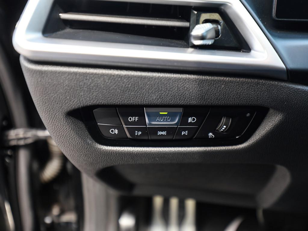 BMW M340i Touring xDrive M-Sport Pro PANO HUD 360°