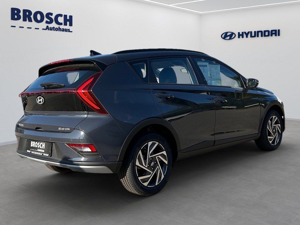Fahrzeugabbildung Hyundai BAYON MY25 1.0T DCT TREND KOMF-P KEYLESS+NAV+LED