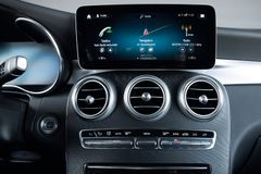MERCEDES-BENZ GLC 200 4M Coupe*Night*Business*High-End*LED*19"