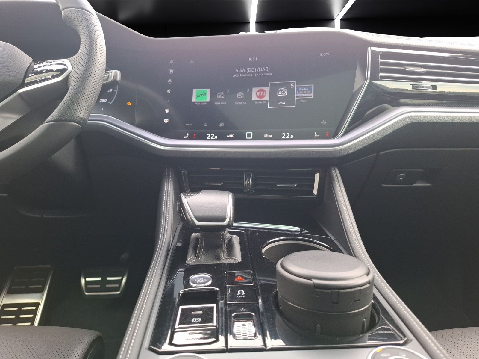 Fahrzeugabbildung Volkswagen Touareg R-Line TDI 4M IQ.Light ACC AHK STH PANO