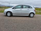Mercedes-Benz Mercedes B 170/Tüv 07-27/Scheckheft/Modell... - Mercedes-Benz A 170 von privat