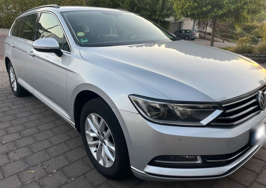 Image of Volkswagen Passat Variant