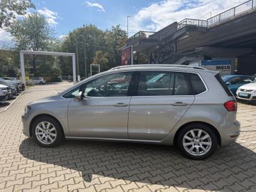 Volkswagen Golf - 8