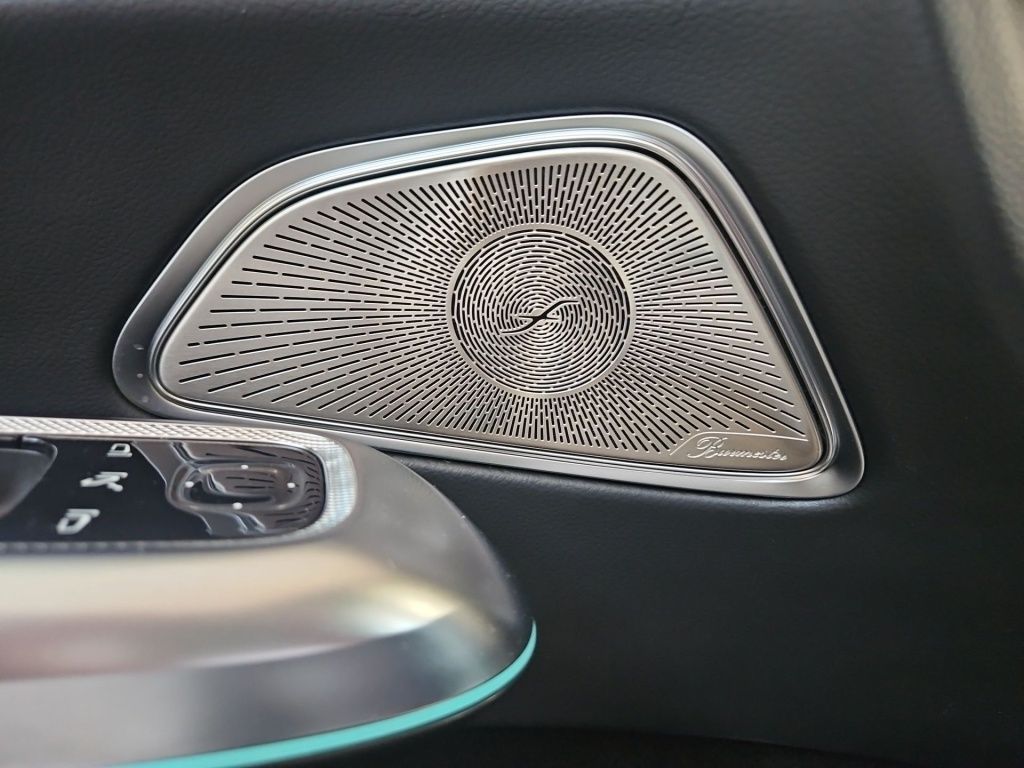 Fahrzeugabbildung Mercedes-Benz E 300 eT AMG Night AHK ACC Superscreen Airm 360°