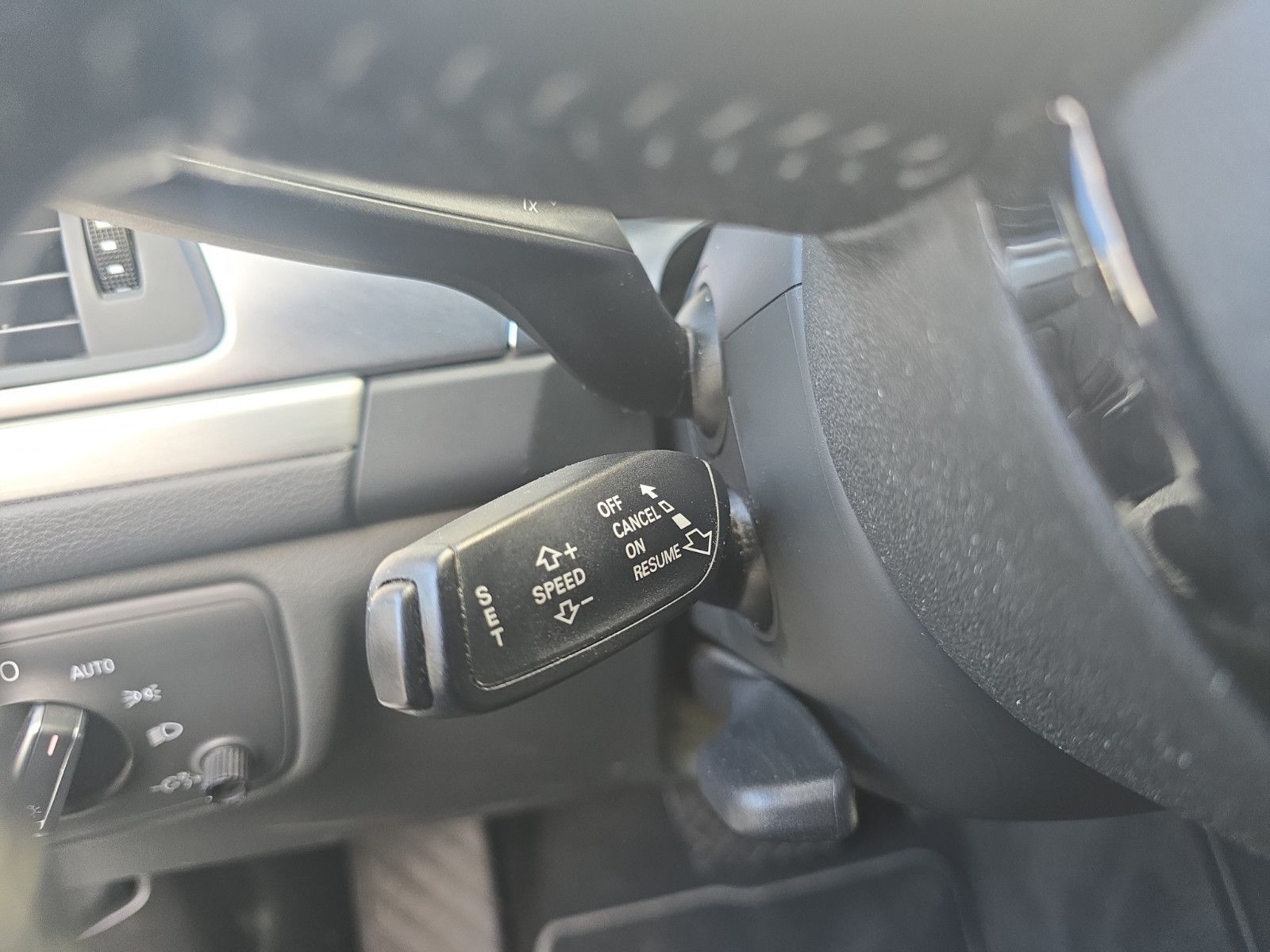 Fahrzeugabbildung Audi A6 Avant 3.0 TDI quattro 3x S-Line Voll