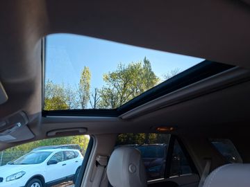 Mercedes ML 350 - 11