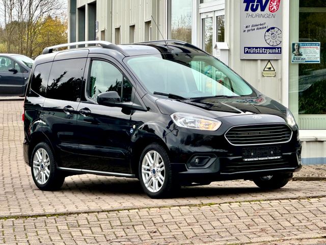 Ford Tourneo Courier Titanium.Kamera,Alu,PDC