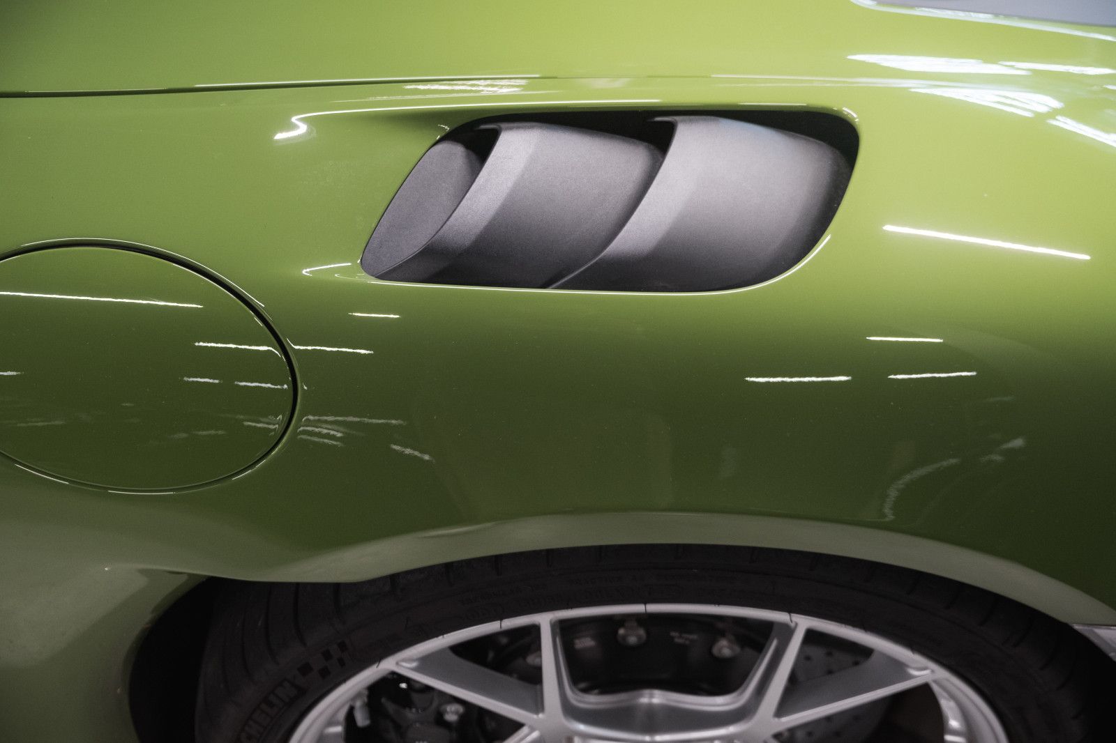 Fahrzeugabbildung Porsche 718 Spyder RS - PTS - Lift - LED - PCCB