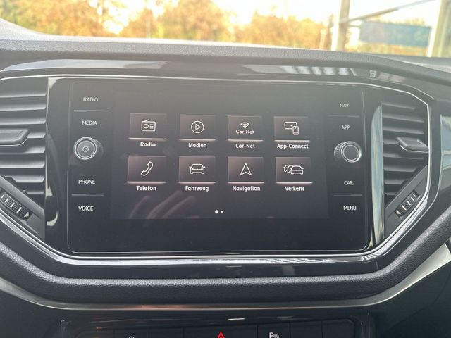 T-Roc 2.0 TDI DSG Sport NAVI 18"ALU RFK AHK PDC