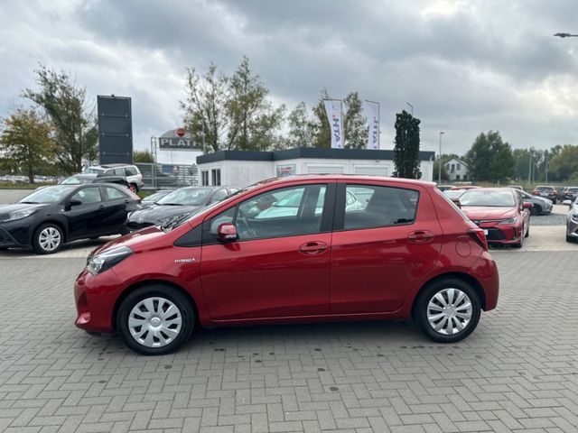 Toyota Yaris  Comfort Hybrid