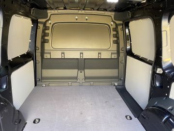 Volkswagen Caddy Maxi - 8