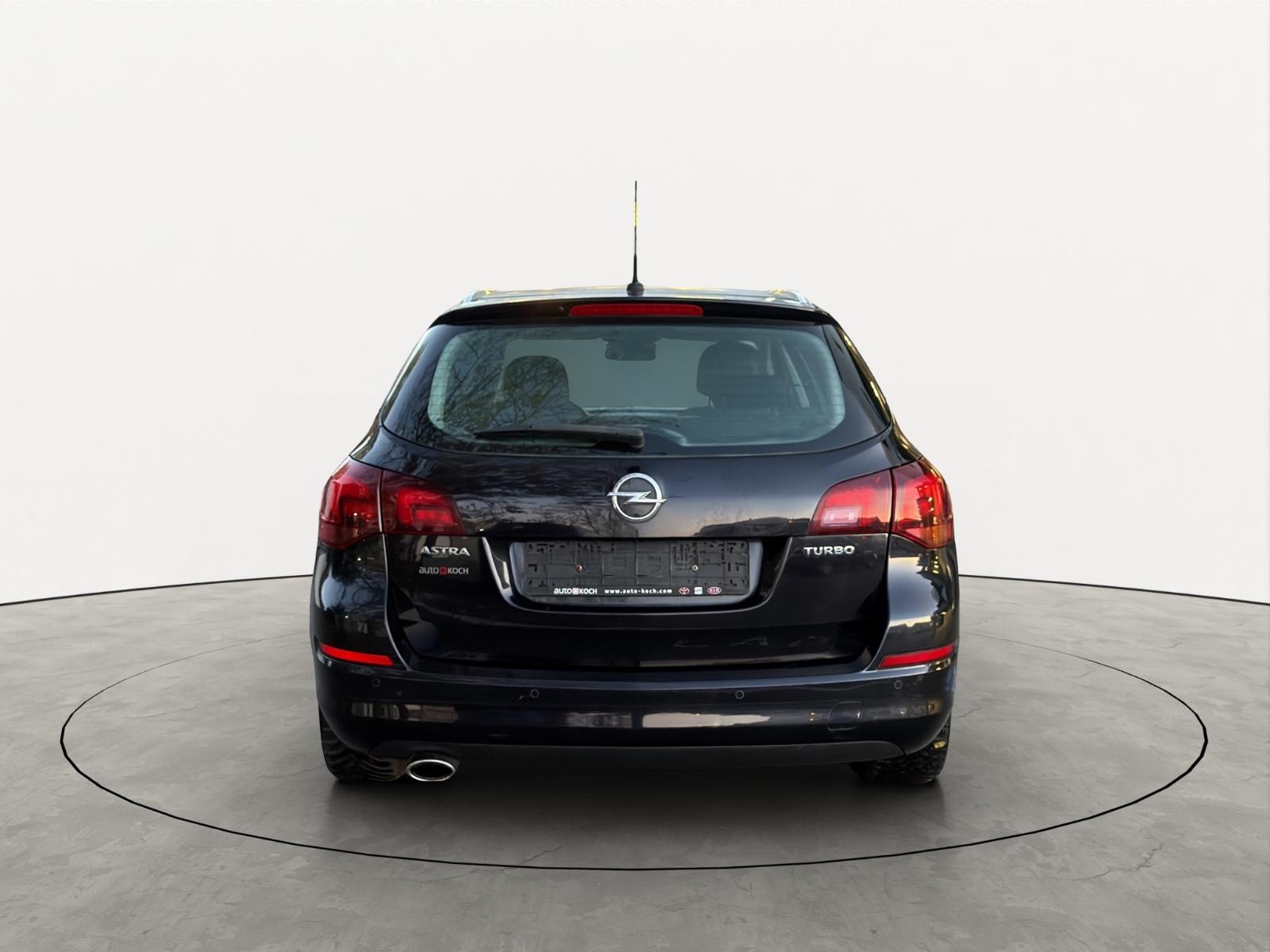 Opel Astra 2011 — engine 1.364 cm³, 140 HP (103kW)