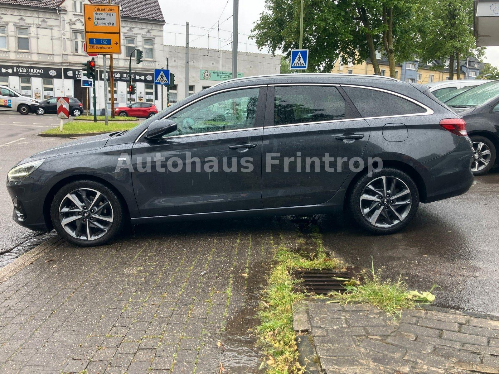 Hyundai i30 cw Prime Mild-Hybrid 1.Hand, Garantie
