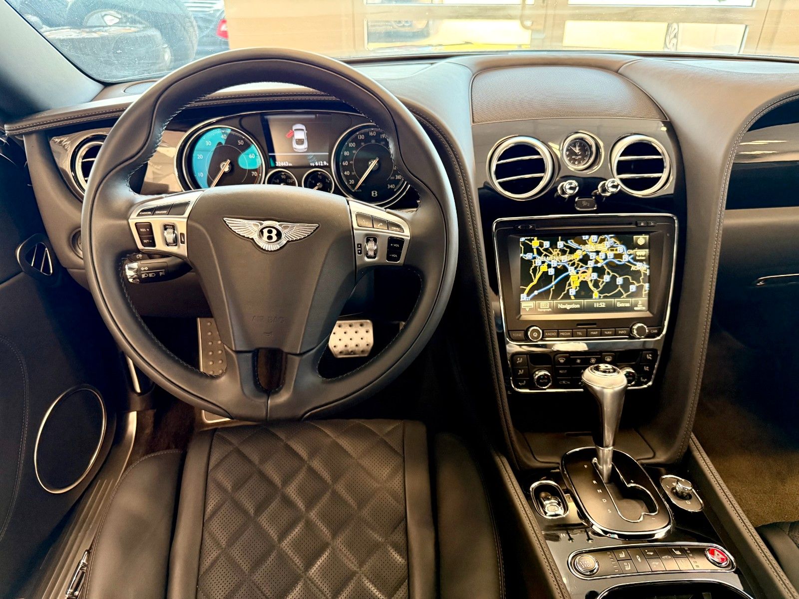 Fahrzeugabbildung Bentley Continental GT V8 S Black Edition Mulliner 1of25