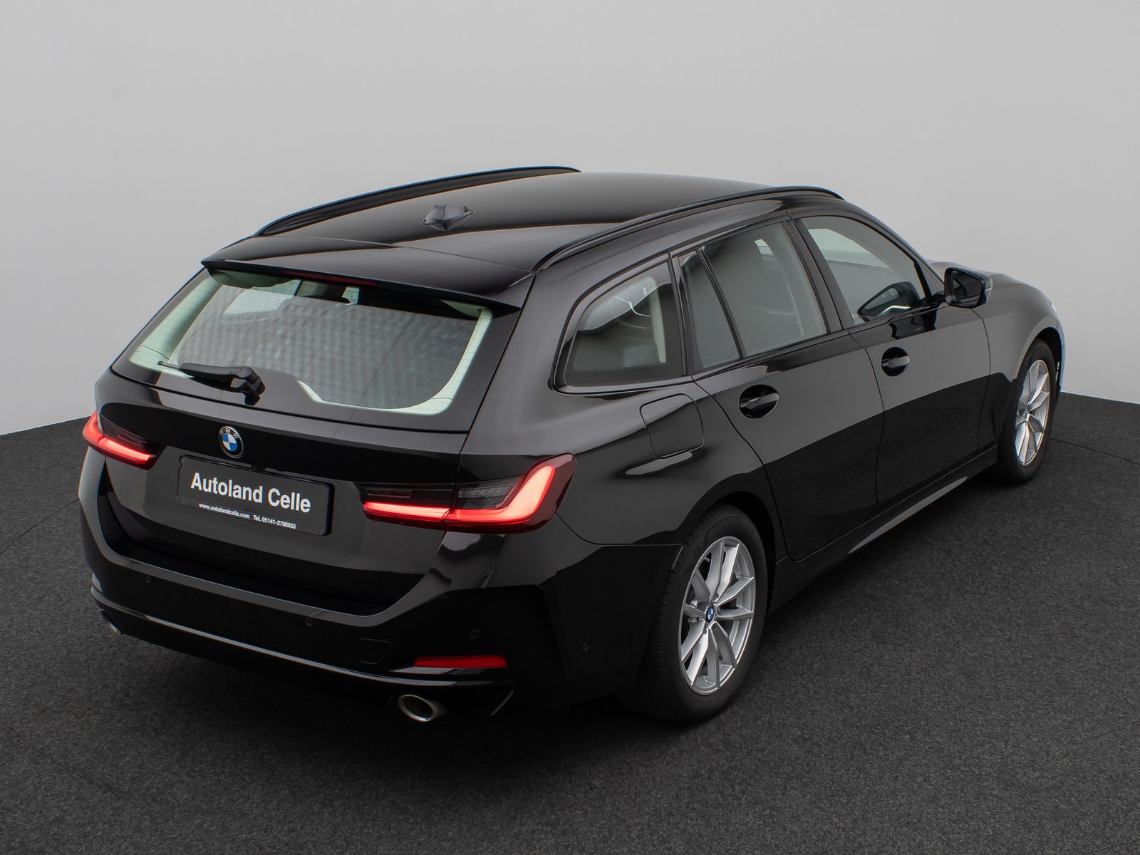 Fahrzeugabbildung BMW 318i Kamera DAB HiFi Widscreen DrivAssist Alarm