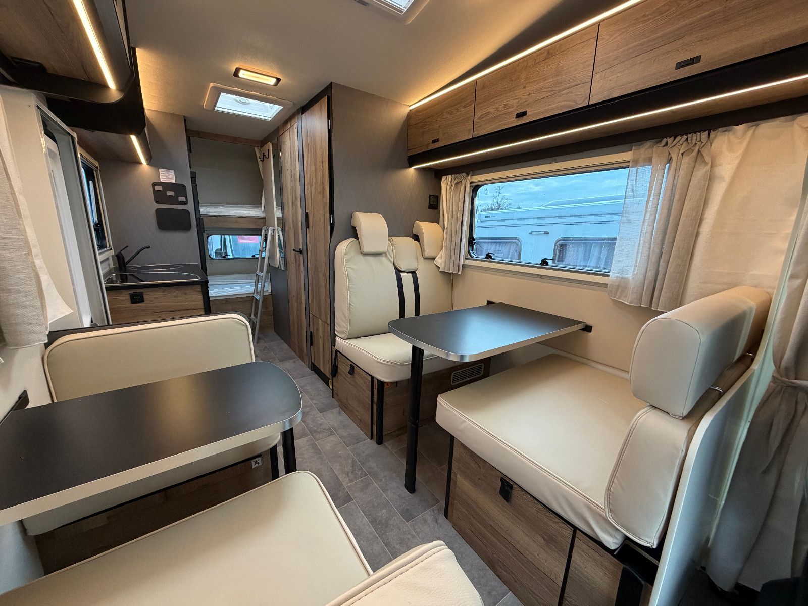 Fahrzeugabbildung XGO Dynamic 39 - Modell 2026